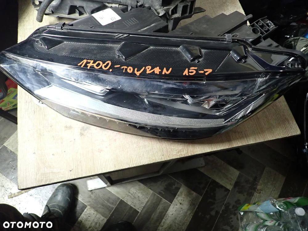 VOLKSWAGEN TOURAN 15- 5TA LAMPA LEWY PRZÓD 5TB941035E - 1