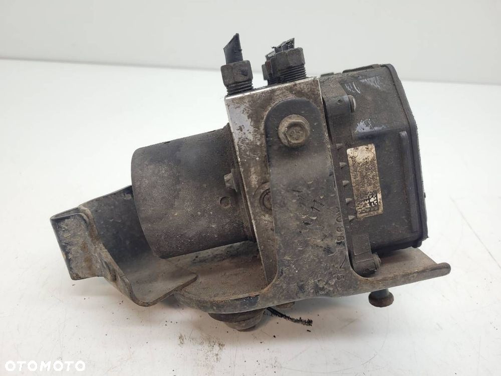 POMPA ABS 3.0 D JEEB GRAND CHEROKEE IV WS2 - 2