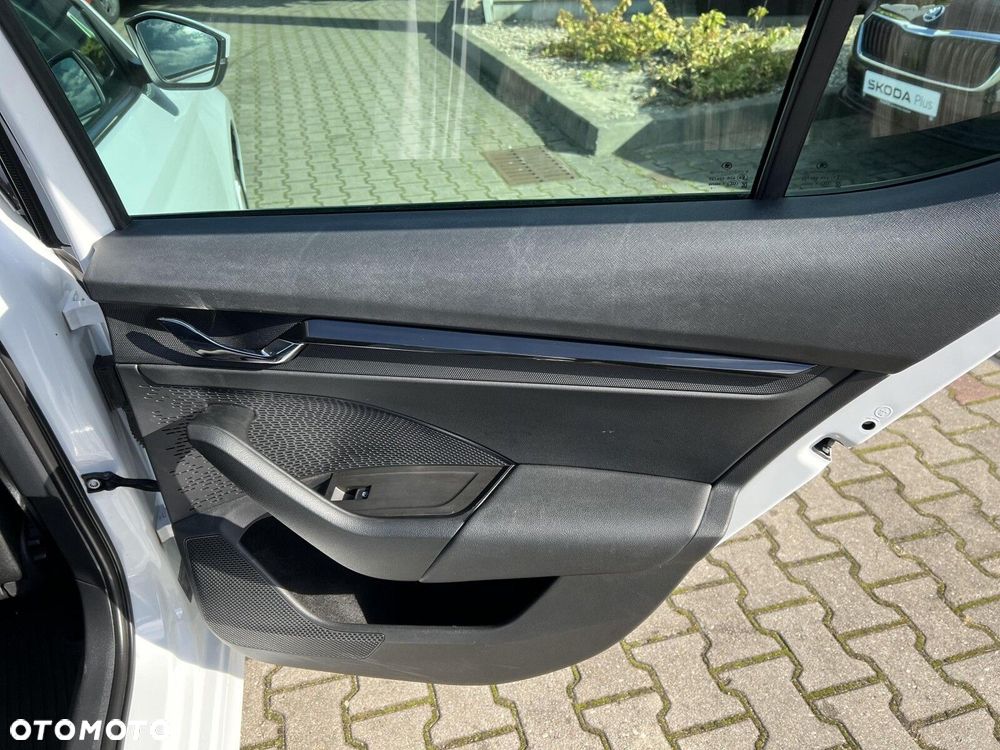 Skoda Octavia 2.0 TDI Ambition DSG - 12