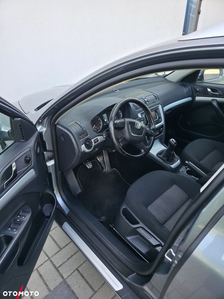 Skoda Octavia - 22
