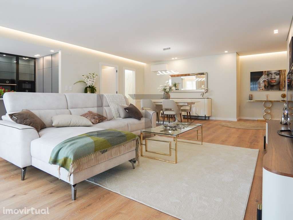 Apartamento T3 com Garagem para Venda na Quinta do infantado, Loure... - Grande imagem: 2/41