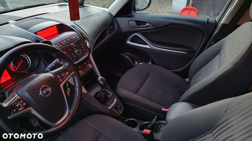 Opel Zafira - 7
