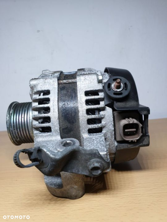 Alternator do lexus is 220d diesel - 4