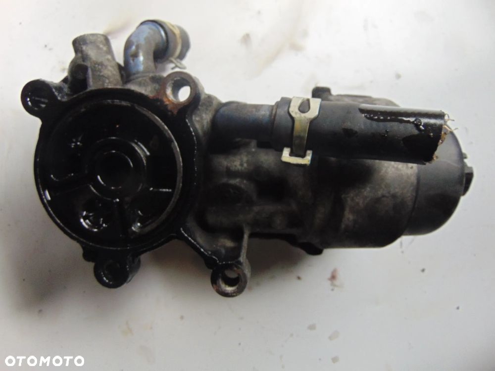 Obudowa filtra oleju ford mk4 kuga 1 2,0 tdci - 4