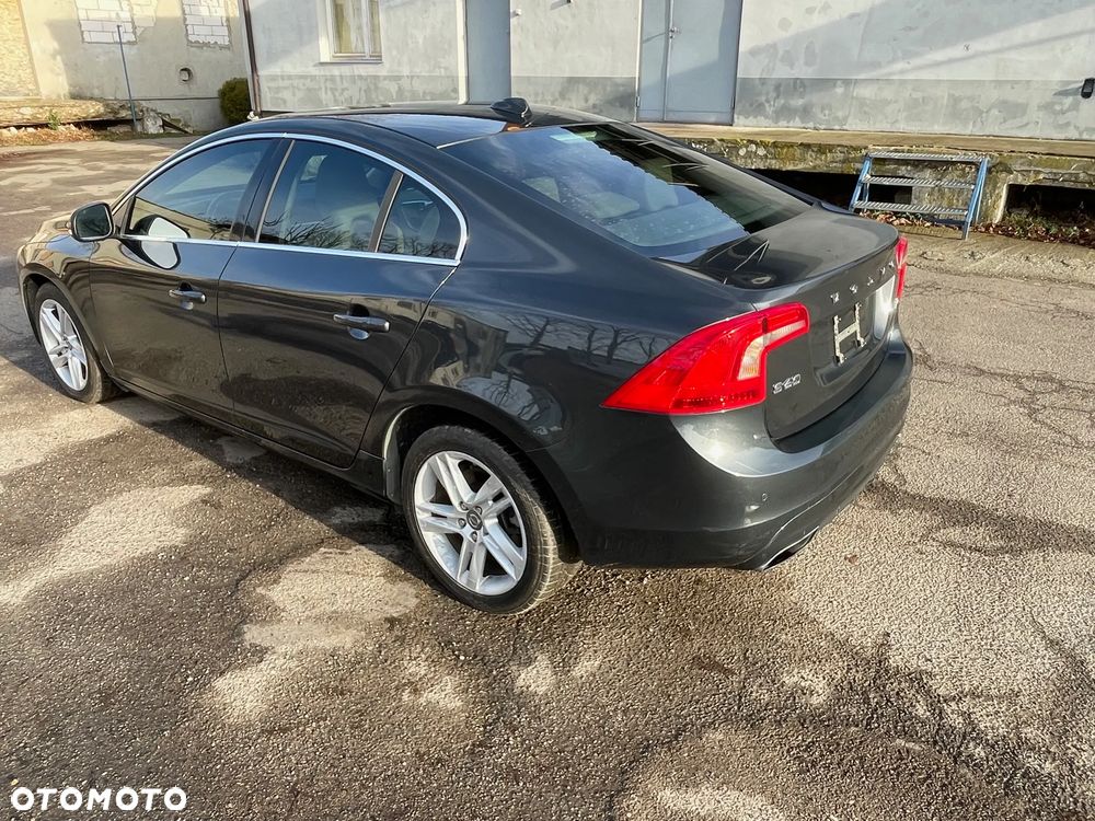 Volvo S60 - 9