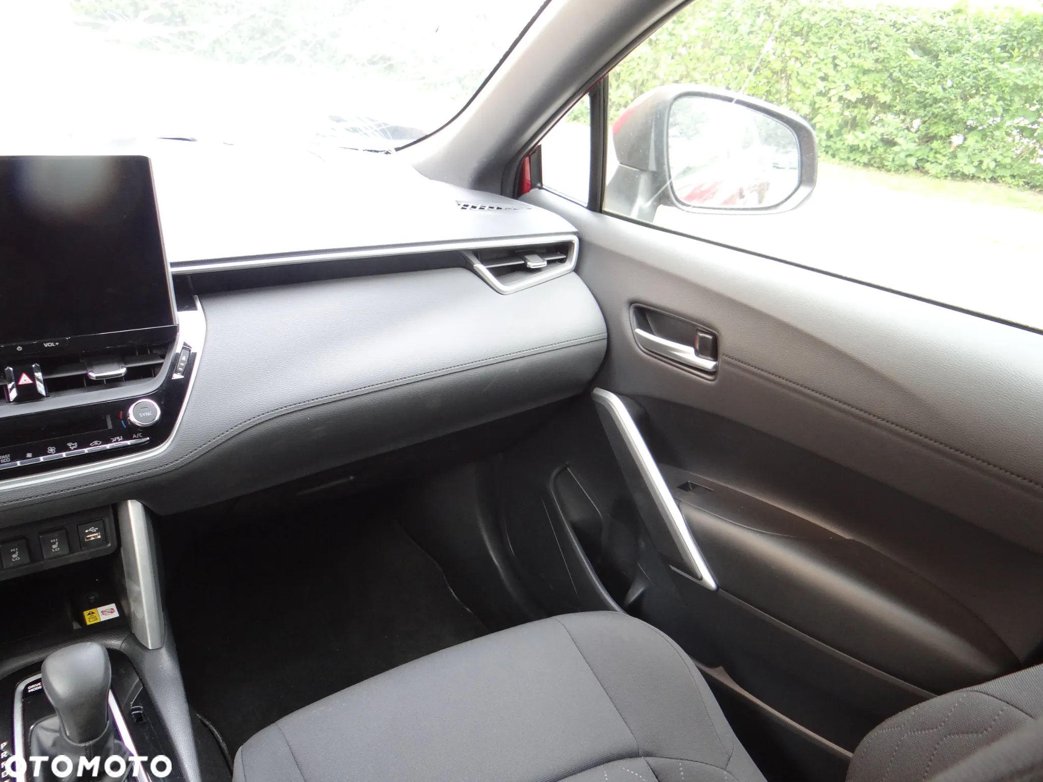 Toyota Corolla Cross - 20