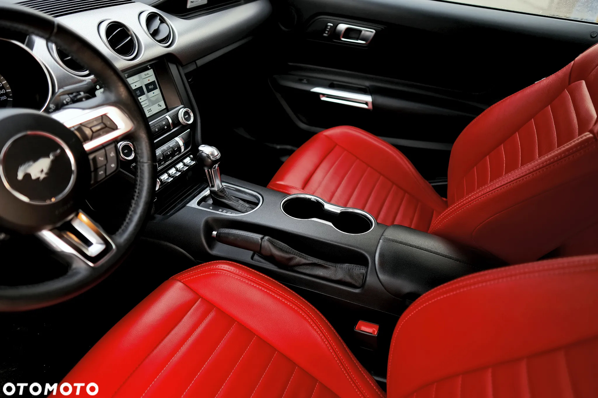 Ford Mustang 2.3 Eco Boost - 14