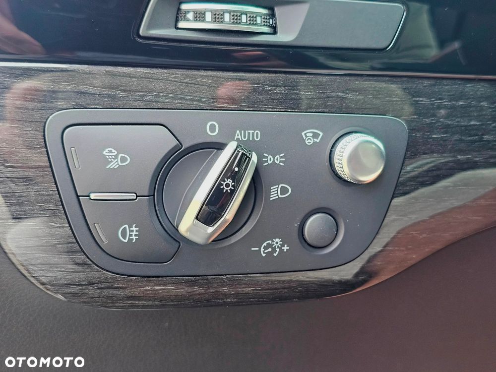 Audi Q7 3.0 TFSI Quattro Tiptronic - 23
