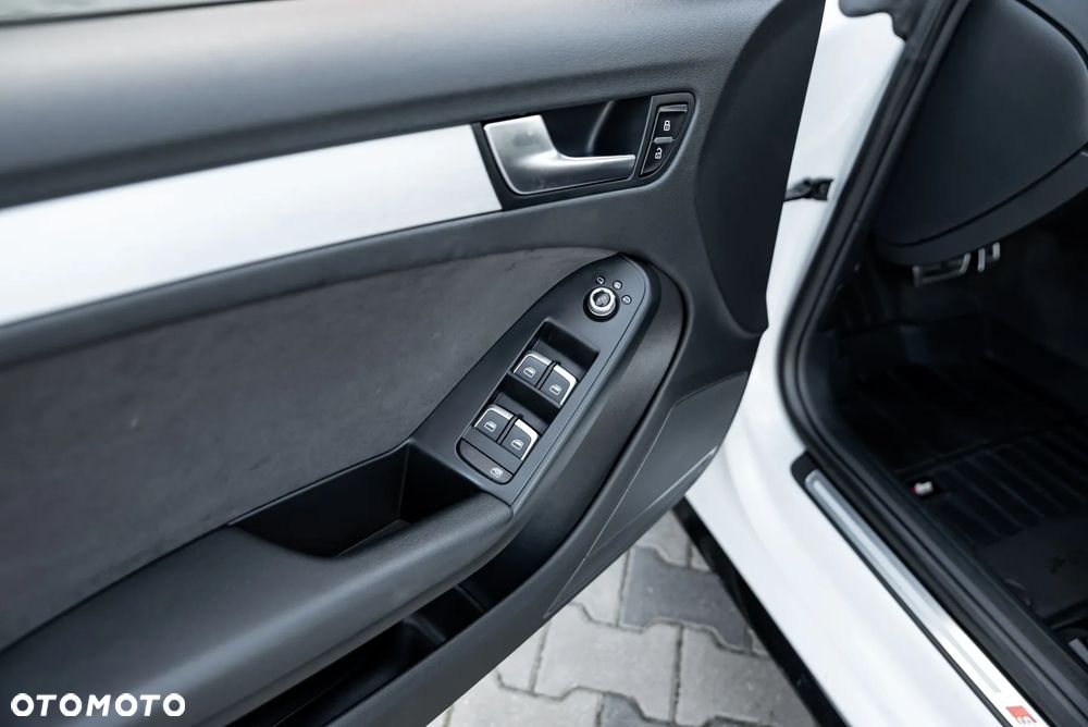 Audi A5 Coupé 2.0 TDI quattro S tronic sport - 17