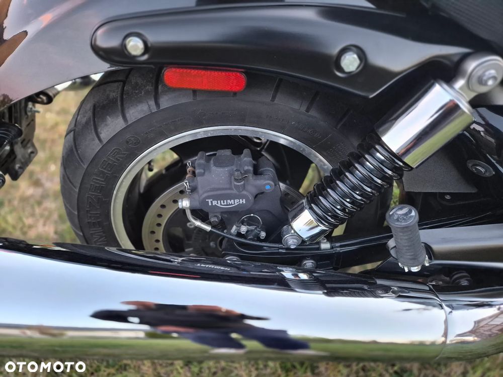 Triumph Rocket - 9