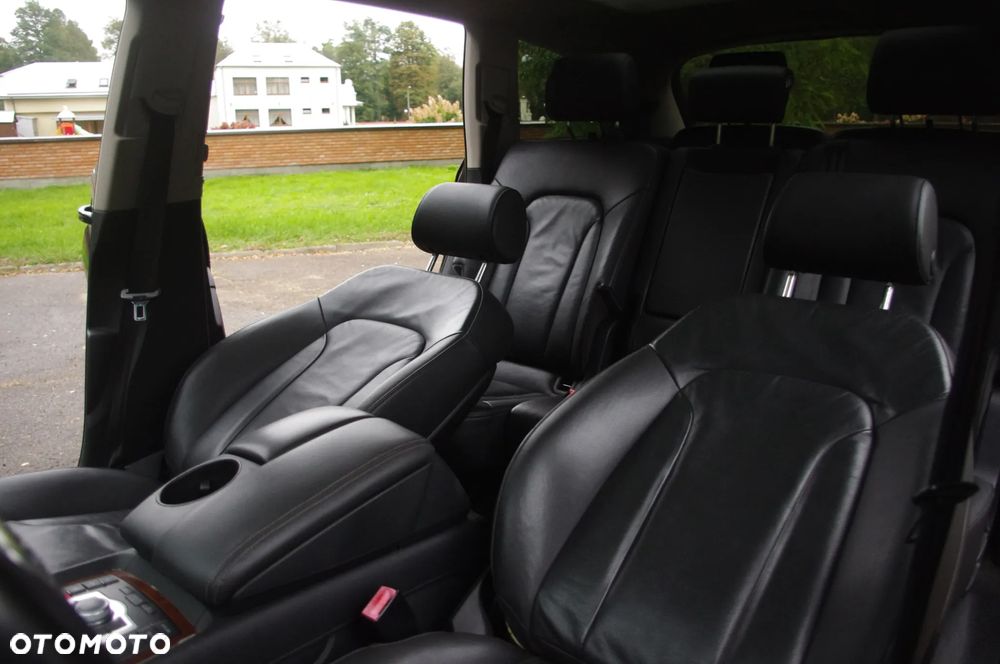 Audi Q7 4.2 FSI Quattro Tiptronic - 11