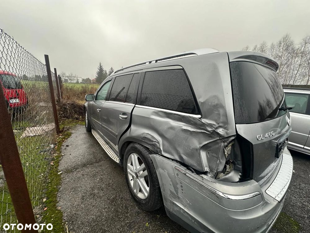 Mercedes-Benz GL 450 4Matic 7G-TRONIC - 2