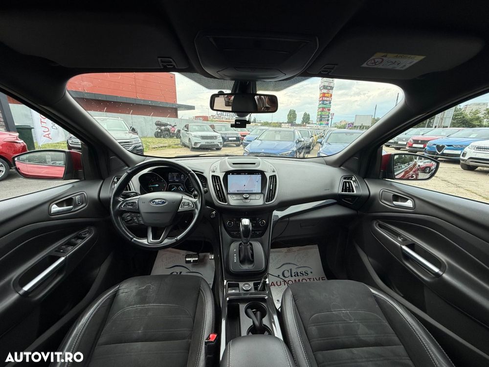 Ford Kuga 2.0 TDCi 4WD Powershift ST-Line - 10