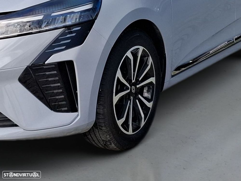 Renault Clio 1.0 TCe Techno Bi-Fuel - 4