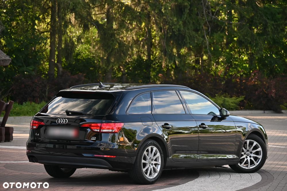 Audi A4 Avant 2.0 TDI ultra S tronic sport - 17