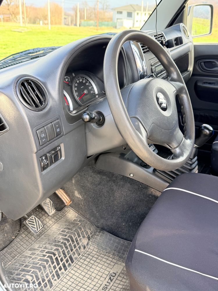 Suzuki Jimny - 13