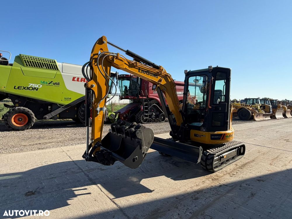 Liugong 9035FZTS Miniexcavator - 11