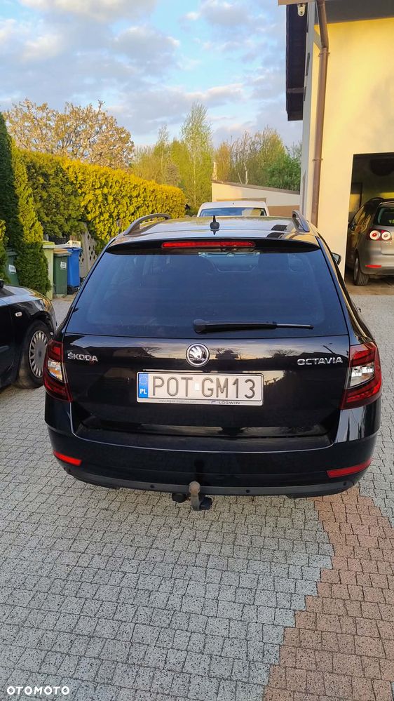 Skoda Octavia 2.0 TDI DSG Soleil - 10