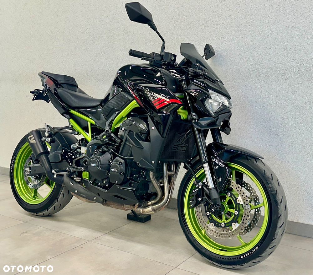 Kawasaki Z 900 - 5