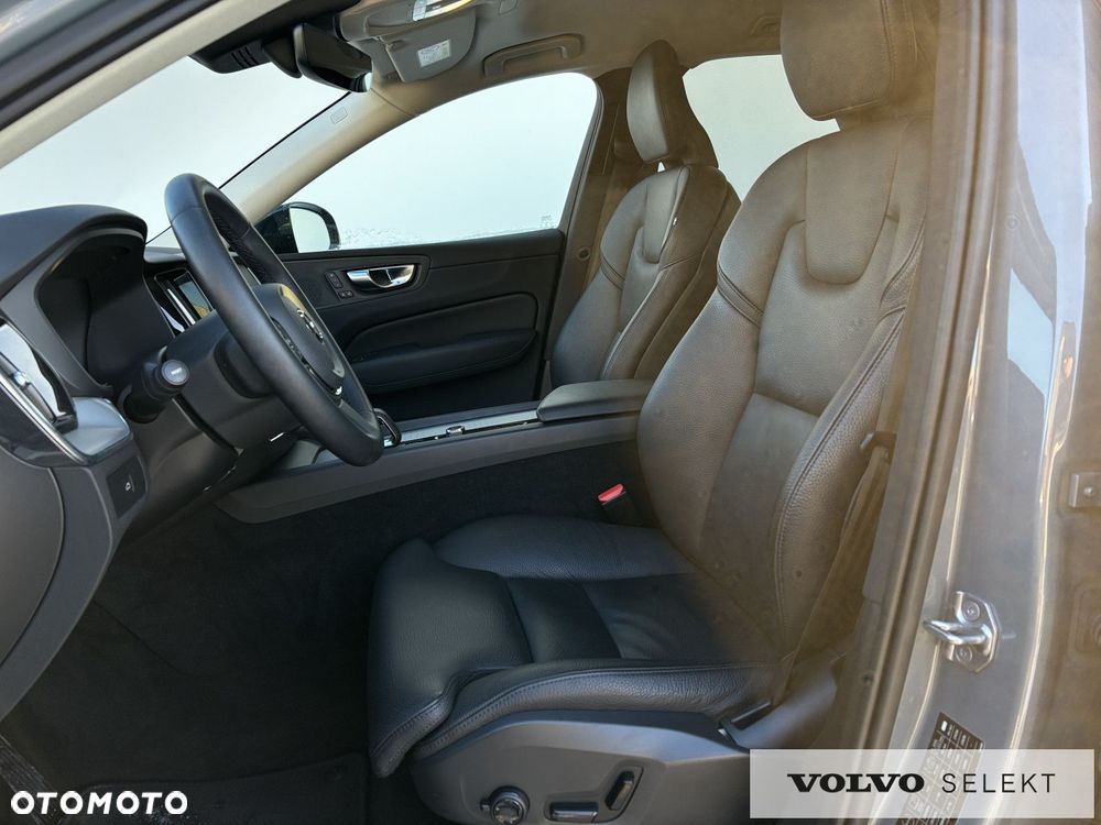 Volvo XC 60 - 6