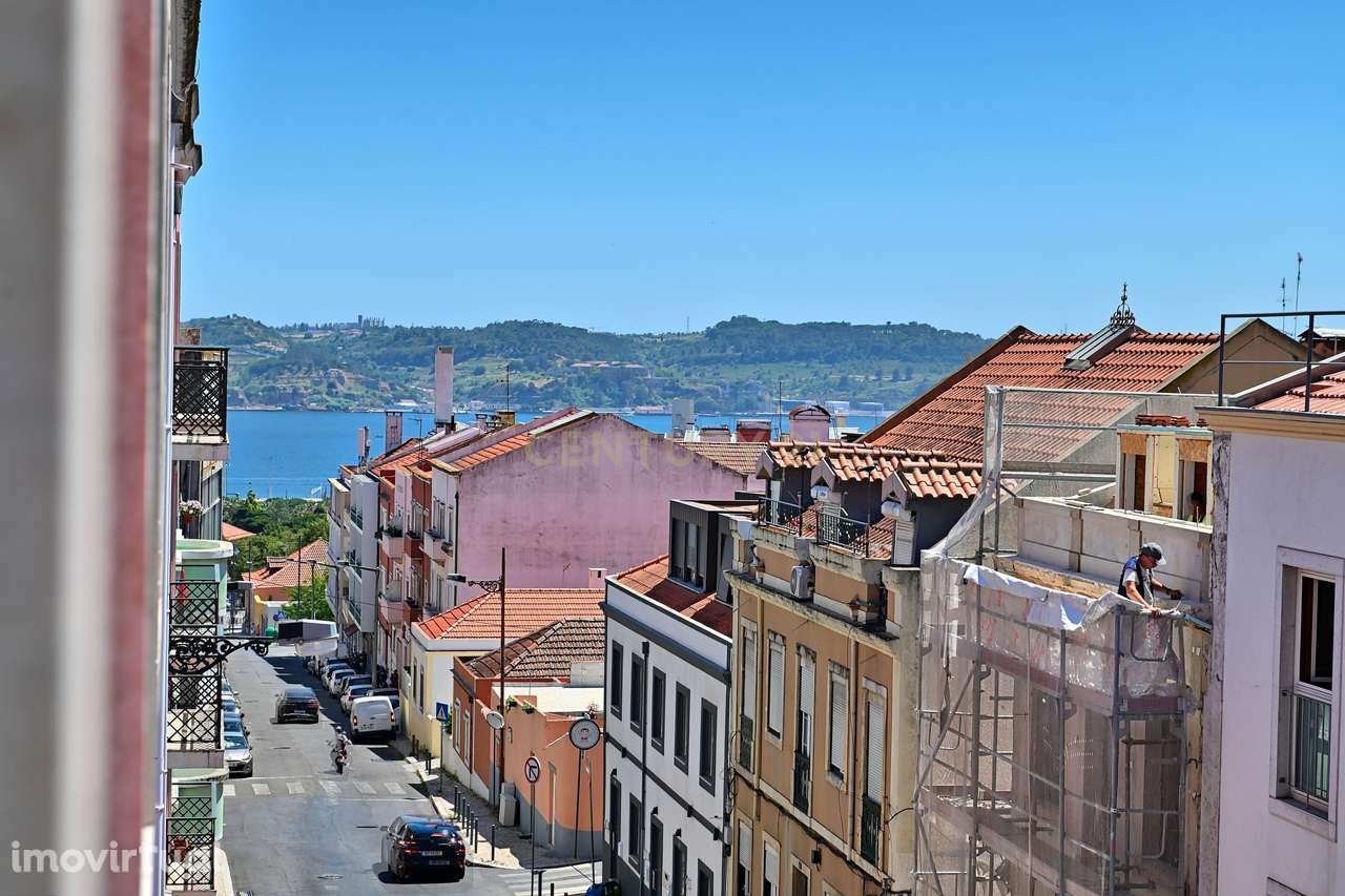 T2 remodelado e mobilado, na Ajuda – Calçada do Galvão (arrendamento) - Grande imagem: 3/29