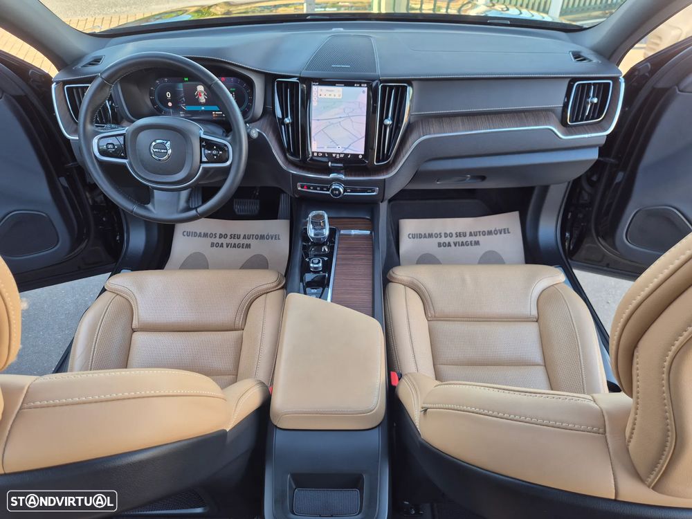 Volvo XC 60 2.0 T8 PHEV Inscription AWD - 28