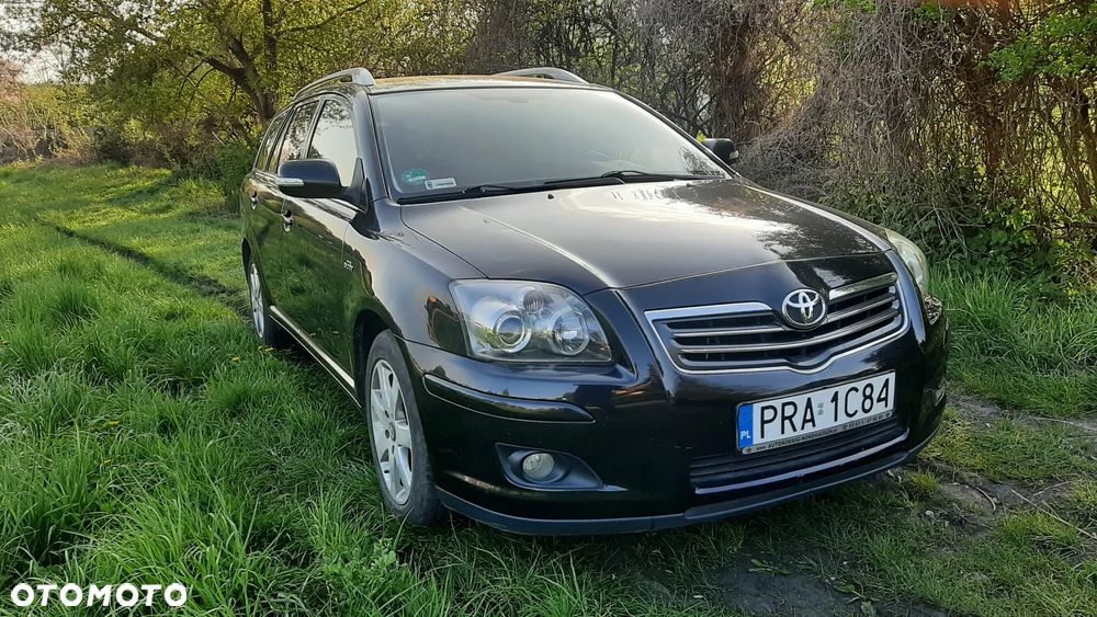 Toyota Avensis 2.2 D-CAT Premium - 3