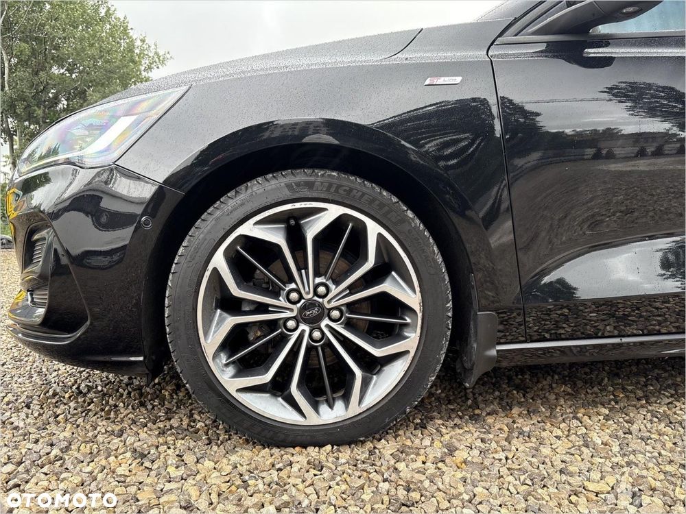 Ford Focus 1.0 EcoBoost mHEV ST-Line X - 17