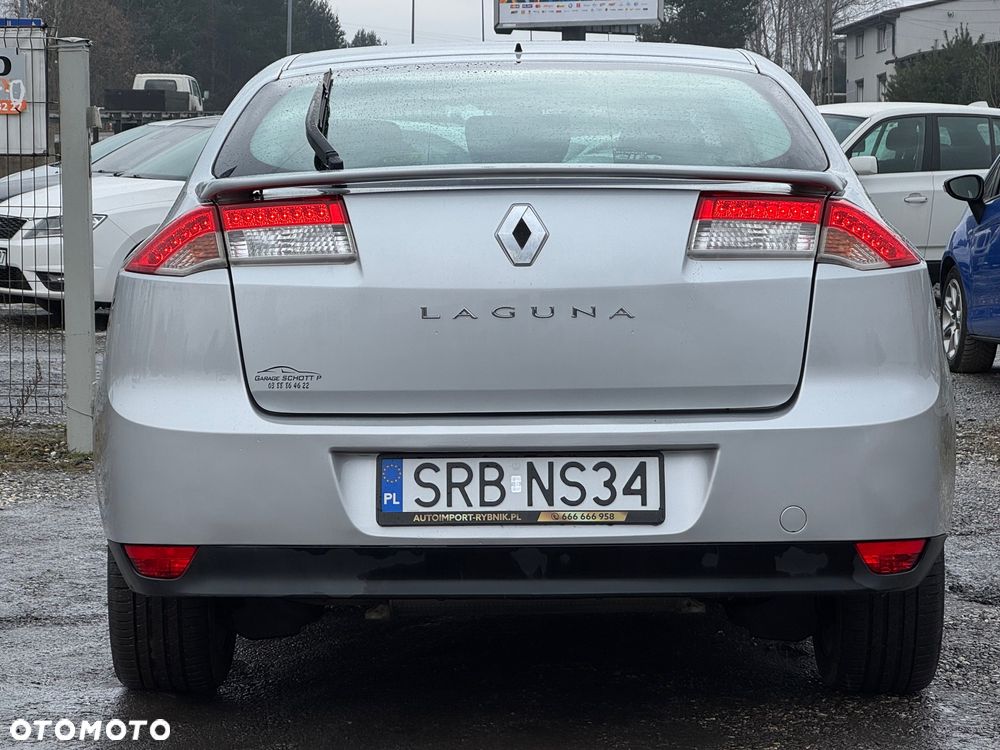 Renault Laguna dCi 110 FAP Expression - 10