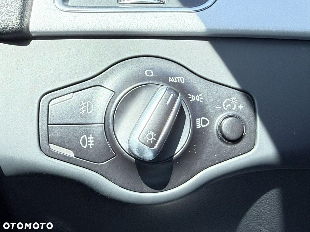 Audi A4 Avant 2.0 TDI - 21