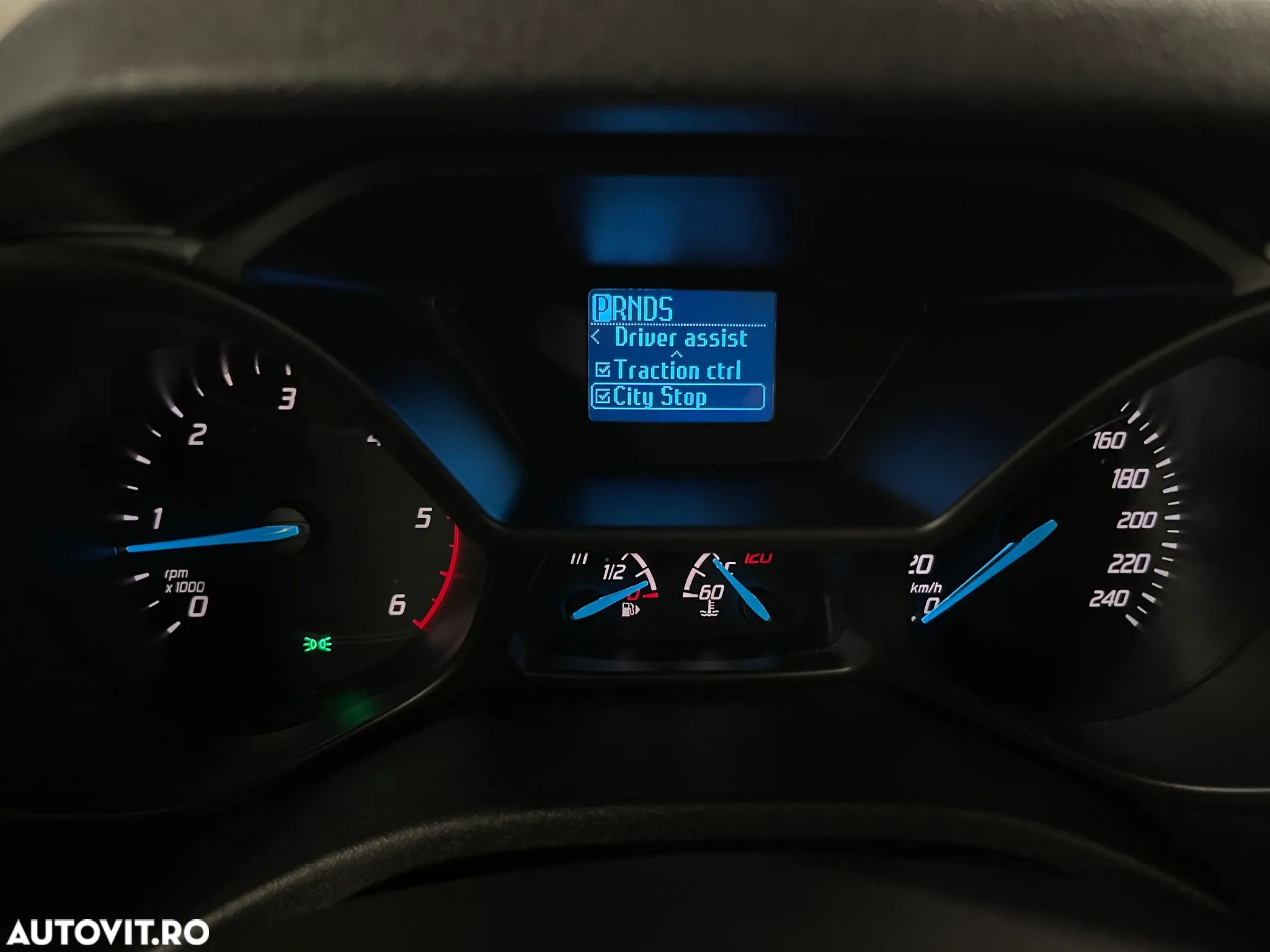 Ford Transit Connect - 14
