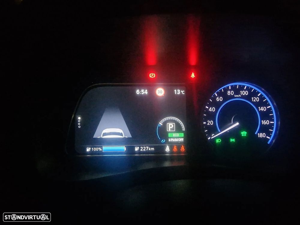 Nissan Leaf 40 kWh N-CONNECTA - 4