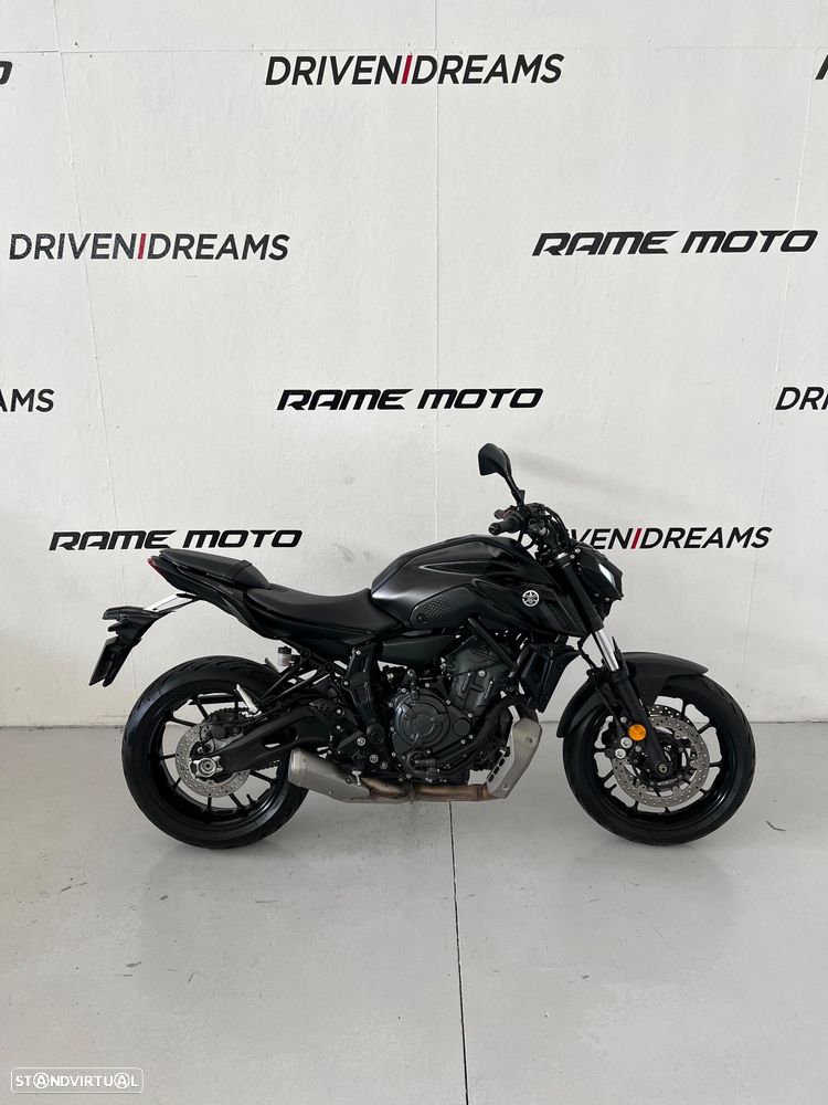 Yamaha MT-07 - 2