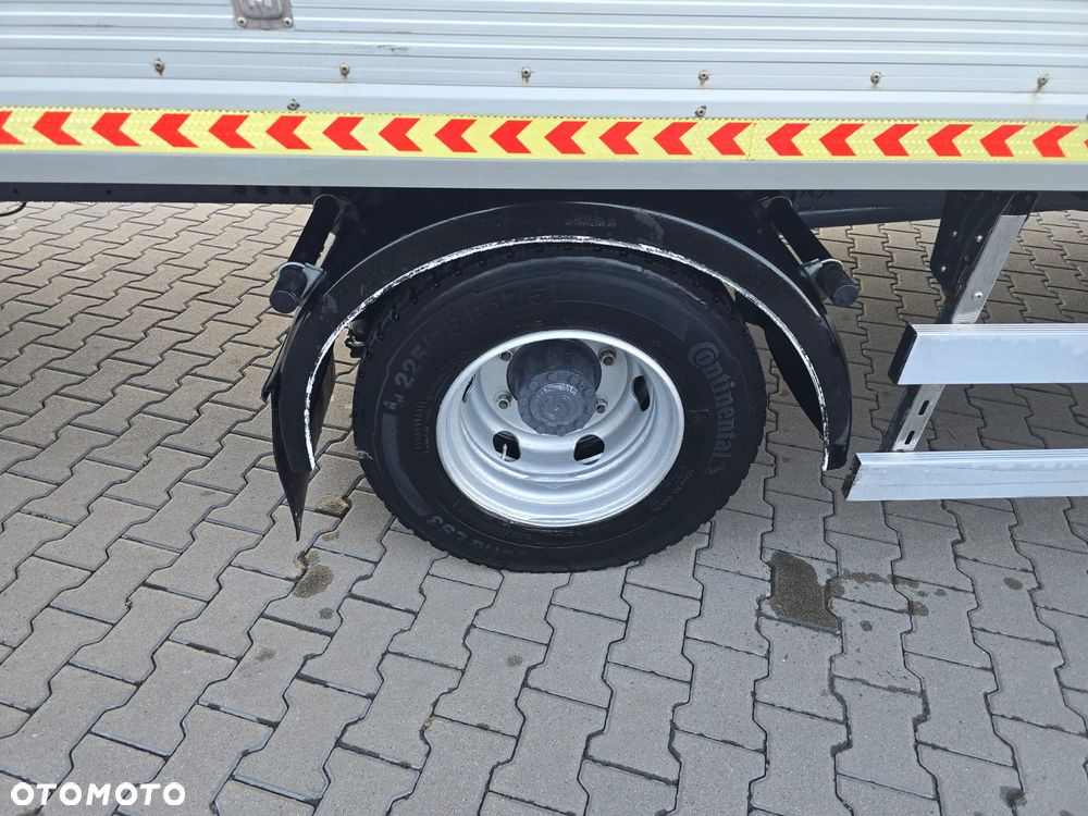 Renault D12 240 - 20