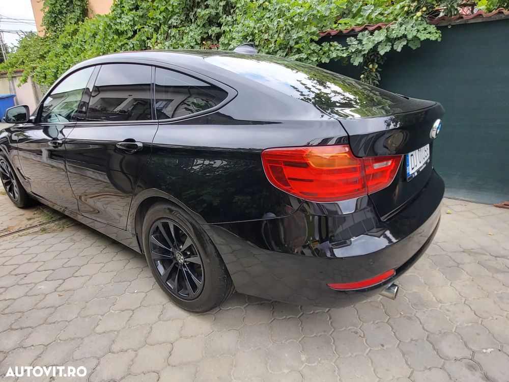 BMW Seria 3 320d DPF Aut. M Sport Edition - 25