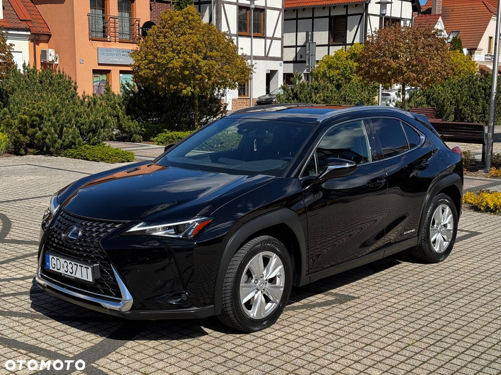 Lexus UX - 11