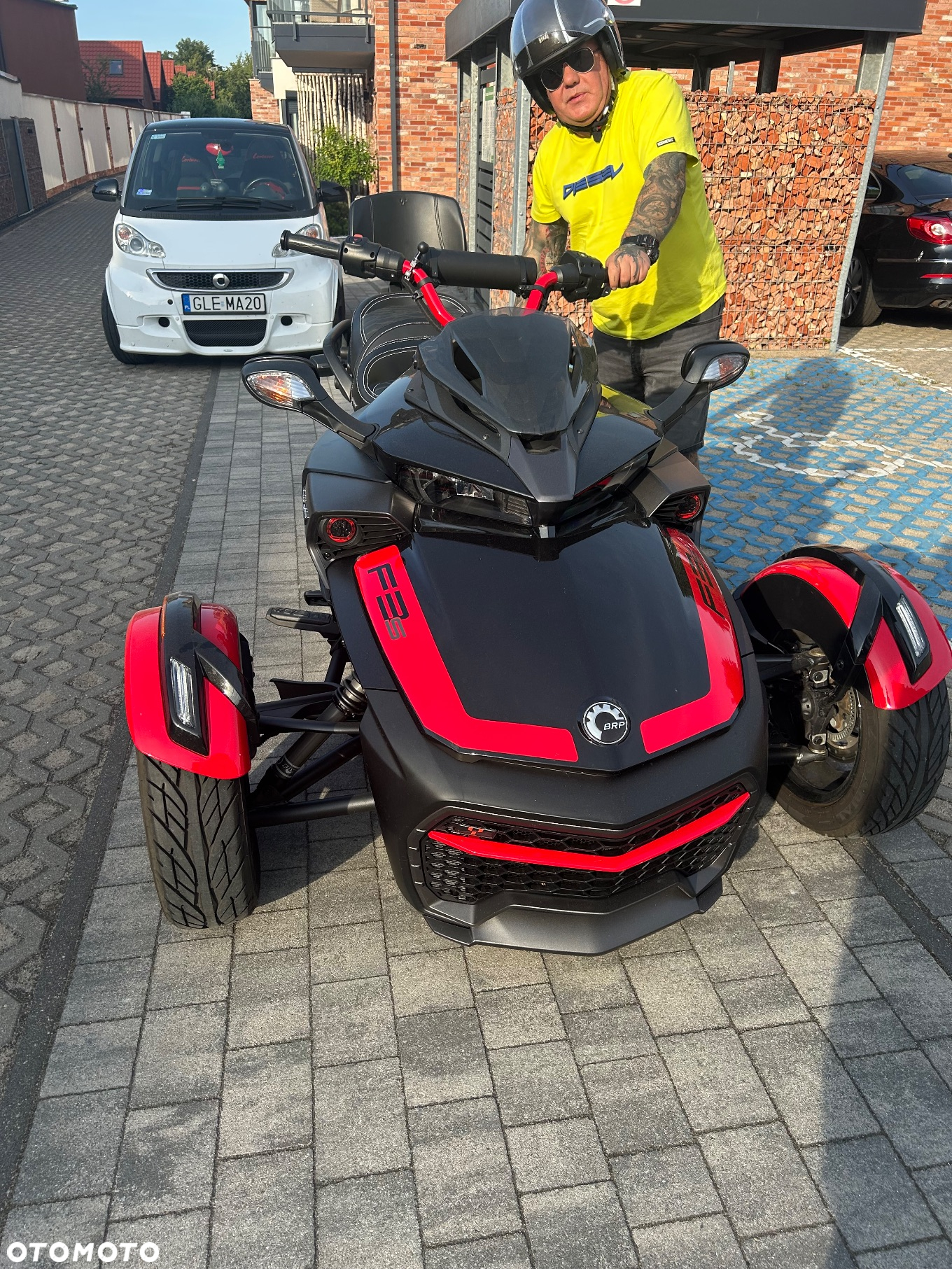Can-Am Spyder - 21