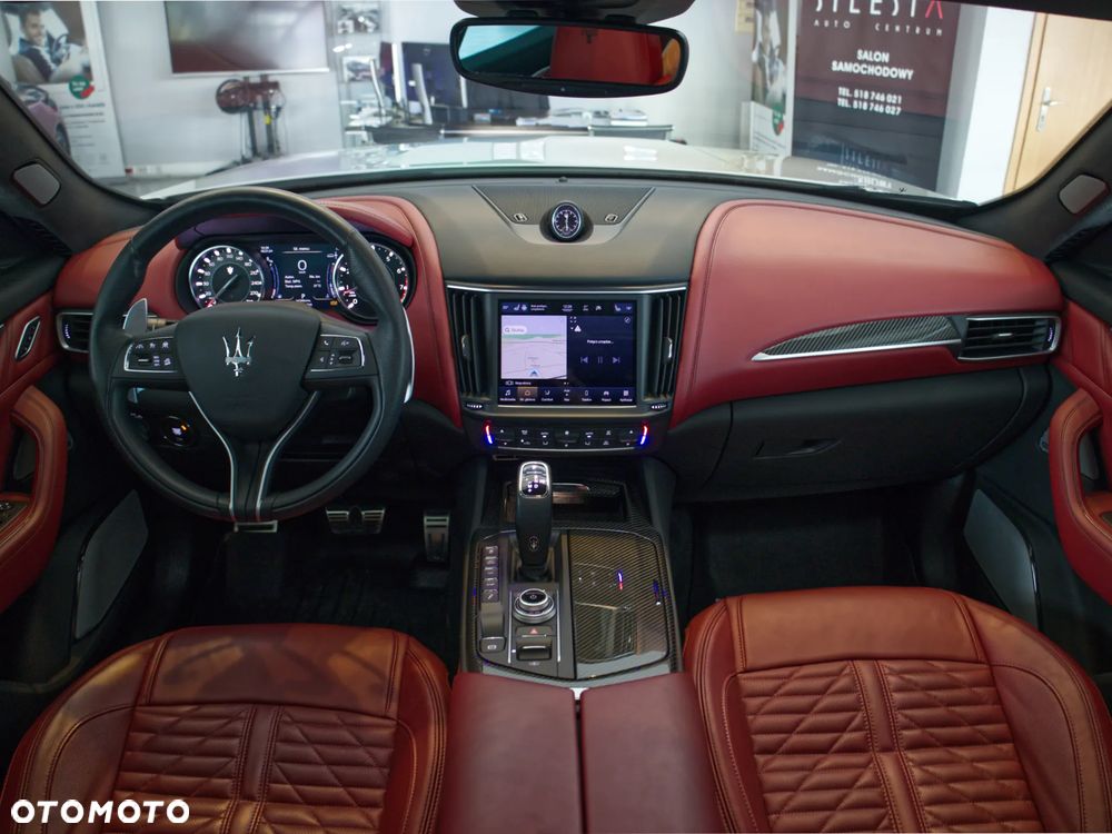 Maserati Levante S Q4 GranSport - 9