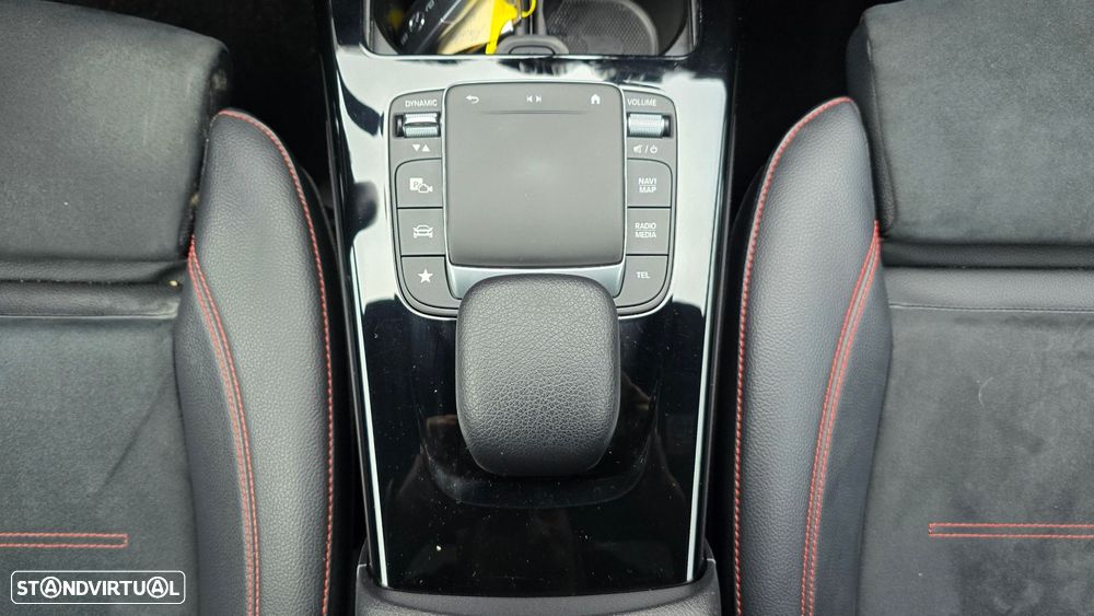 Mercedes-Benz CLA 250 - 52