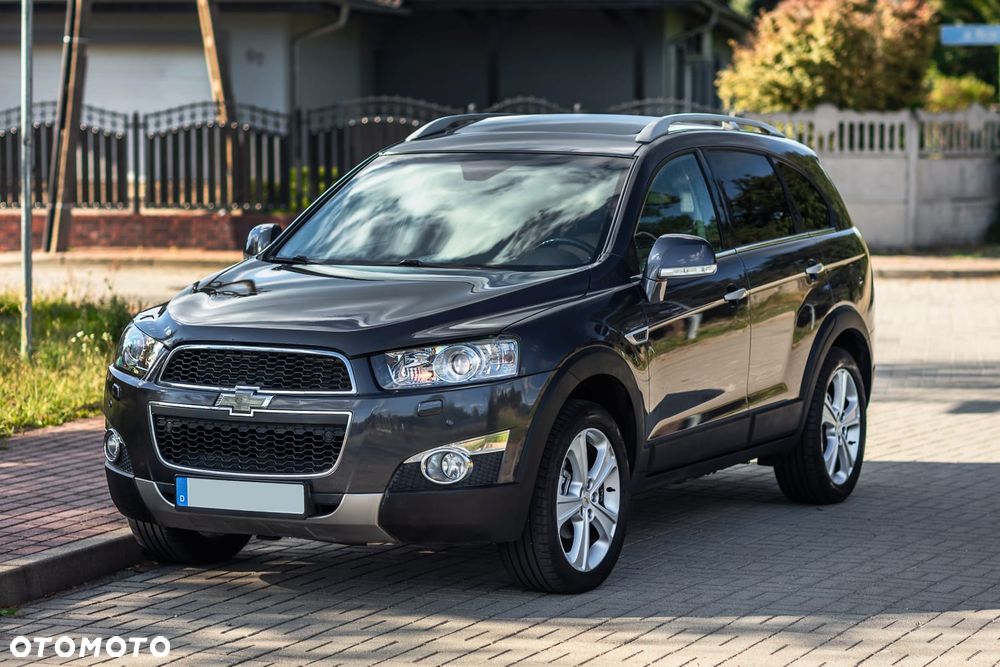 Chevrolet Captiva 2.2 d LTZ - 3