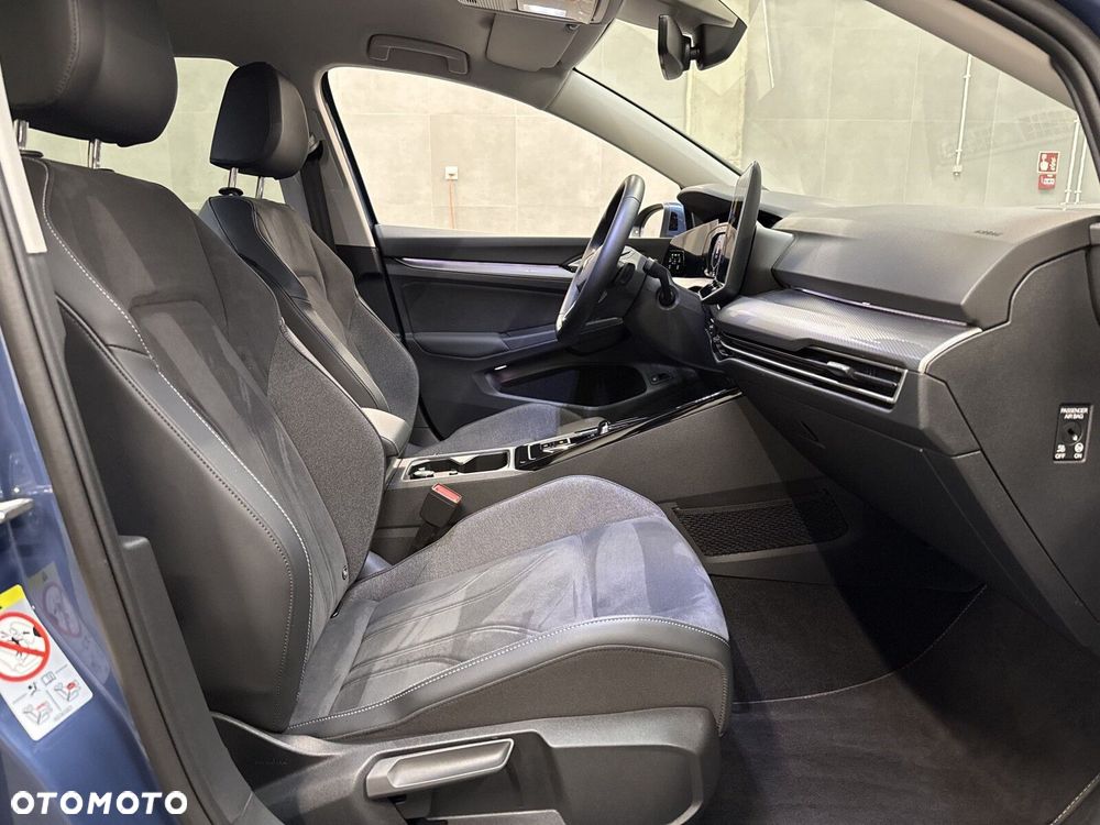 Volkswagen Golf - 15