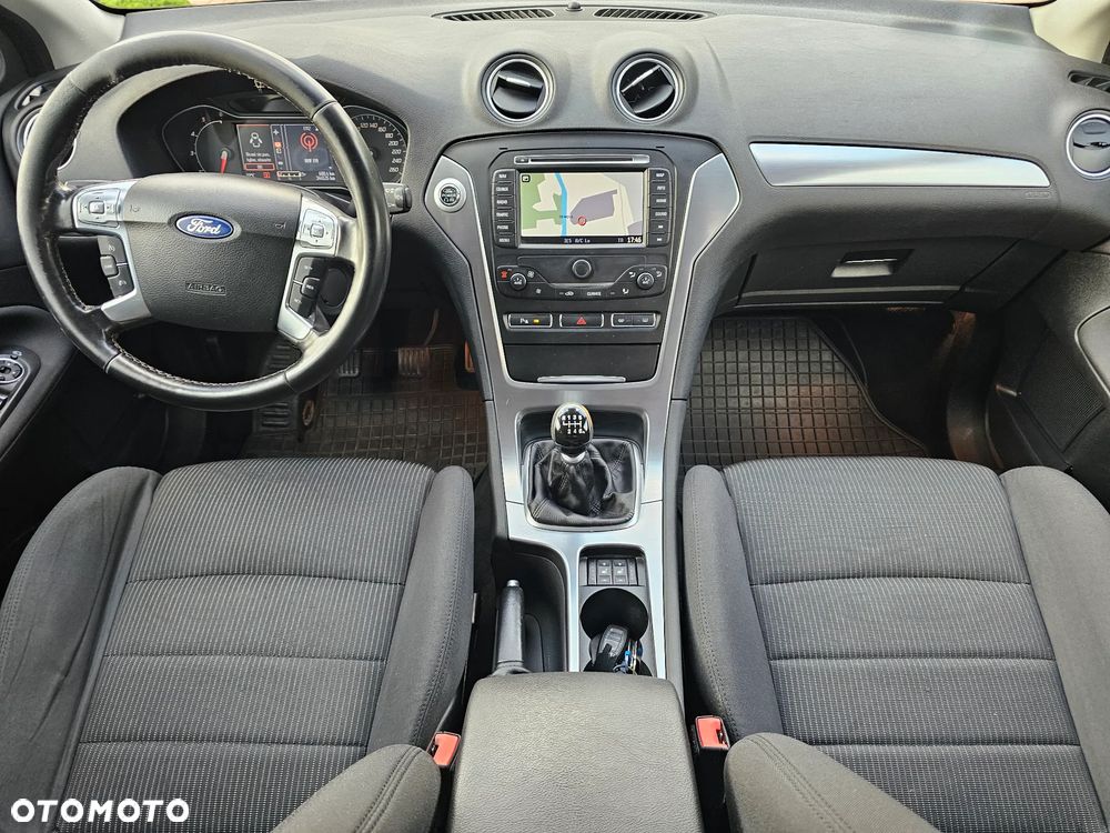 Ford Mondeo 2.0 TDCi Titanium - 13