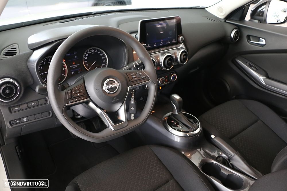 Nissan Juke 1.0 DIG-T Acenta DCT - 2