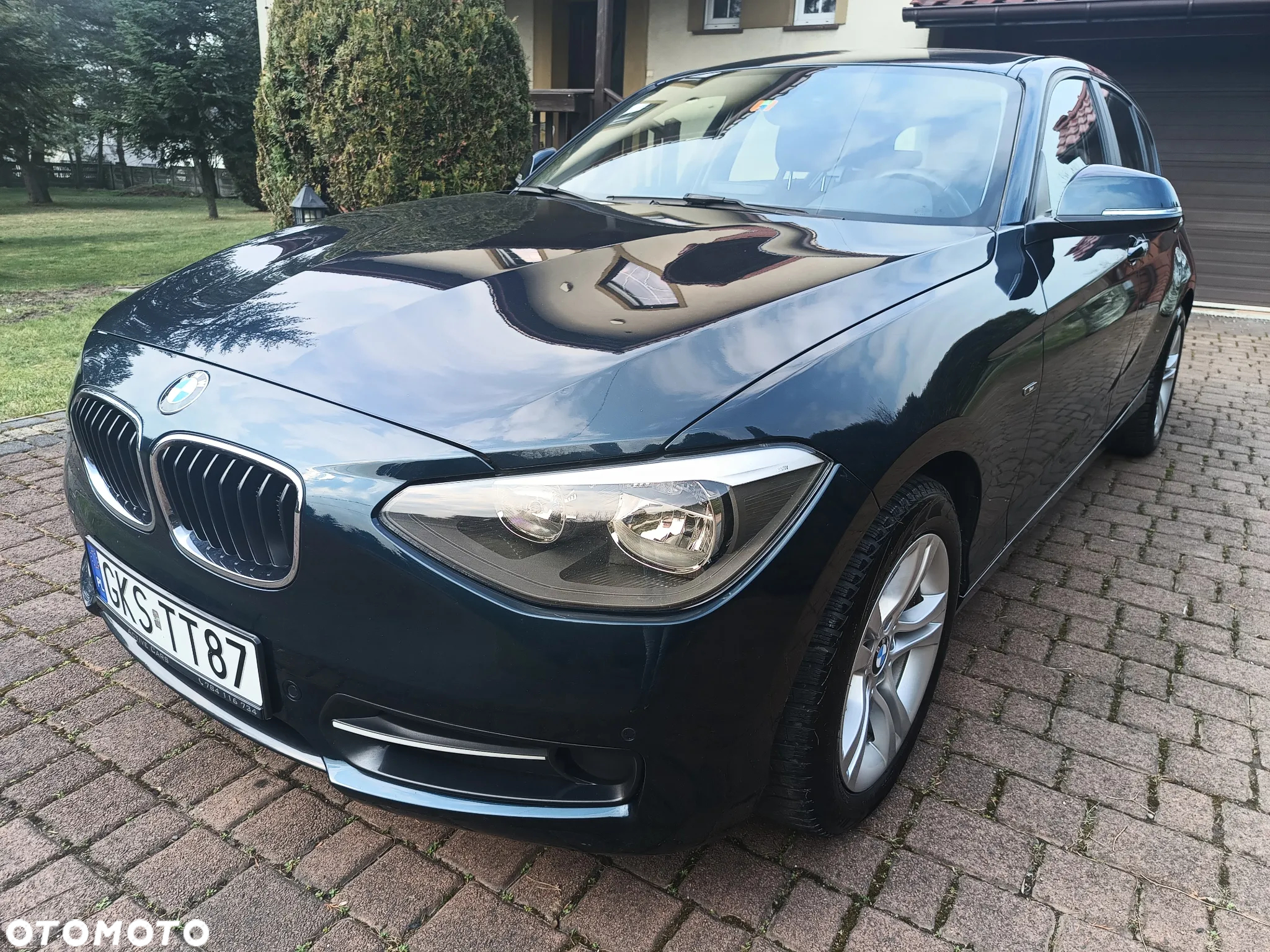 BMW Seria 1 - 22
