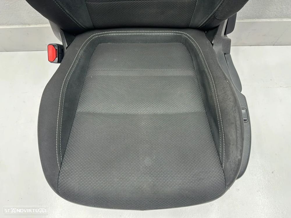 Conjunto de Bancos - Fiat Tipo (2019) - 12