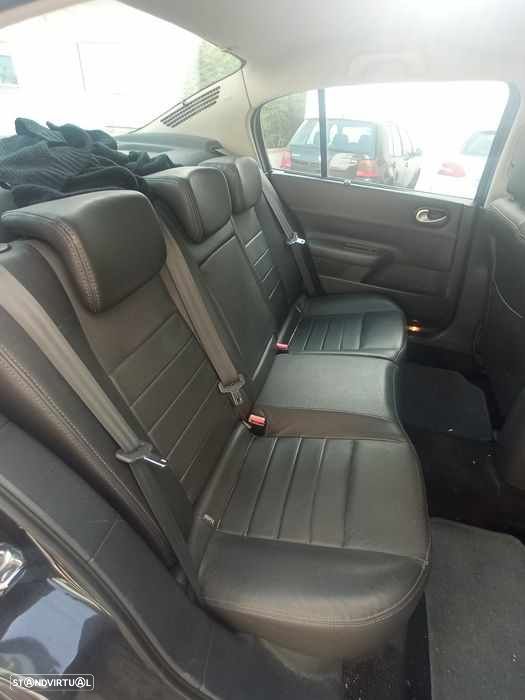 Renault Mégane 1.5 dCi Privilège Luxe - 7