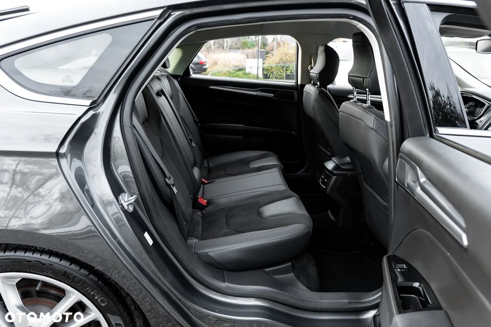 Ford Mondeo 2.0 EcoBoost STart-Stopp Autom Vignale - 23