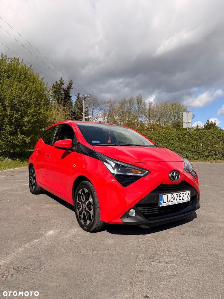 Toyota Aygo 1.0 VVT-i Color Edition - 1