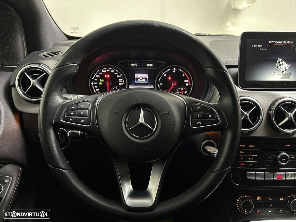 Mercedes-Benz B 180 CDI Urban - 11