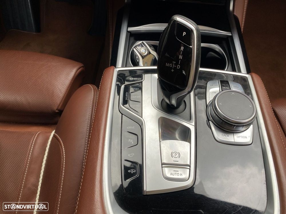 BMW 740 Le iPerformance Pack M - 17